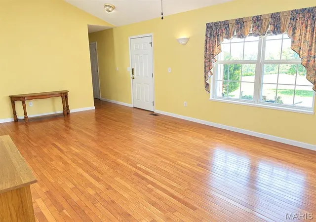 Photo 2 of Single family home for sale at 306 Jo Mar Ave, Smithton, IL 62285 | MLS# MIS26054825 | Listing updated on 2026-09-14