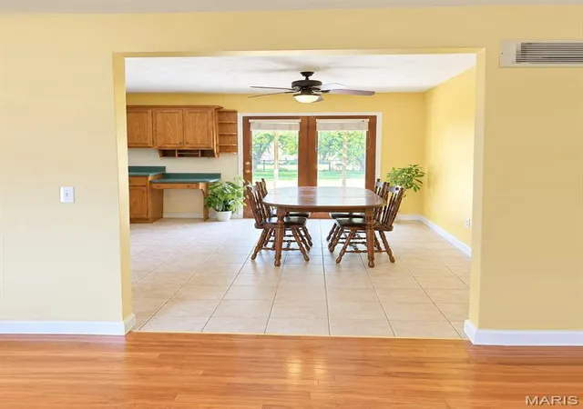 Photo 3 of Single family home for sale at 306 Jo Mar Ave, Smithton, IL 62285 | MLS# MIS26054825 | Listing updated on 2026-09-14