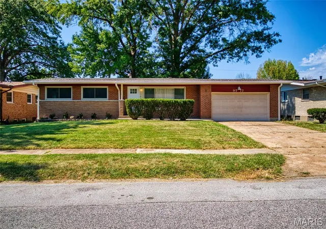 Photo 1 of Single family home for sale at 9717 Perch Dr, Saint Louis, MO 63136 | MLS# MIS26054827 | Listing updated on 2026-10-05