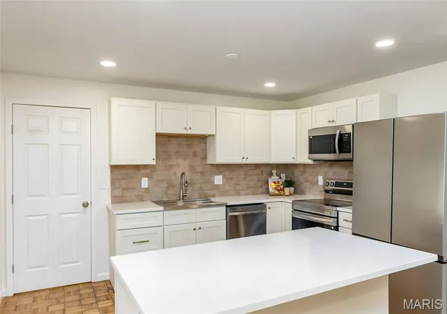 Photo 4 of Single family home for sale at 9717 Perch Dr, Saint Louis, MO 63136 | MLS# MIS26054827 | Listing updated on 2026-10-05