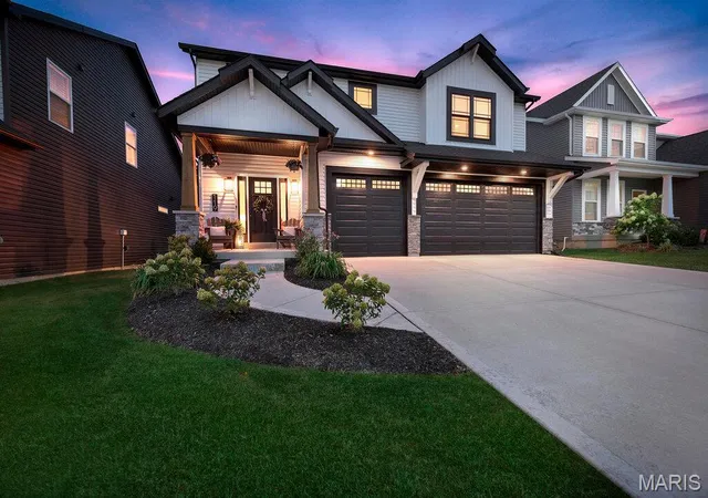 Photo 1 of Single family home for sale at 119 Sommerset Ct, Lake St Louis, MO 63367 | MLS# MIS26054828 | Listing updated on 2026-09-14