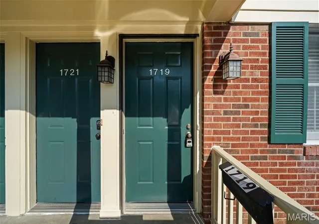 Photo 3 of Condo for sale at 1719 Canary Cvs, Saint Louis, MO 63144 | MLS# MIS26054831 | Listing updated on 2026-09-08