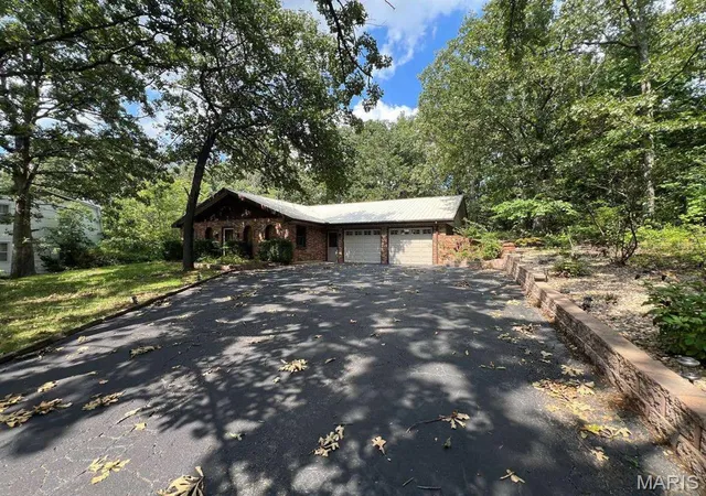 2nd image of 16 Monte Rosa Dr, De Soto, MO 63020 | MLS# MIS26054832