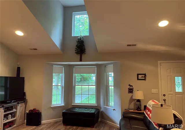 23rd image of 120 S Main St, Arcadia, MO 63621 | MLS# MIS26054861