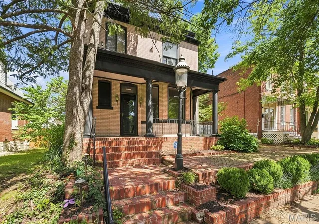 Photo 1 of Single family home for sale at 5253 Devonshire Ave, St Louis, MO 63109 | MLS# MIS26054879 | Listing updated on 2026-09-04