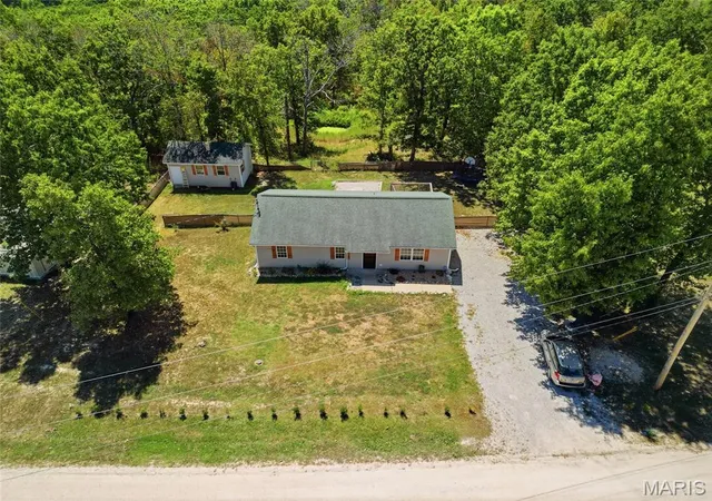 Photo 2 of Single family home for sale at 14990 Turkey, Saint Robert, MO 65584 | MLS# MIS26054882 | Listing updated on 2026-09-06