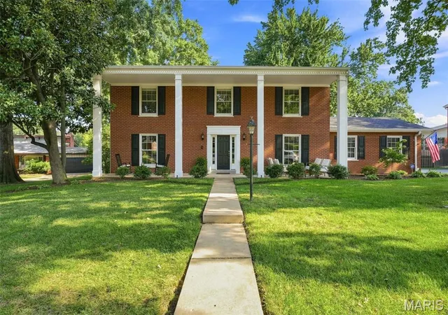 Photo 1 of Sale Pending at 363 Medina Dr, Warson Woods, MO 63122 | MLS# MIS26054907 | Listing updated on 2026-08-29