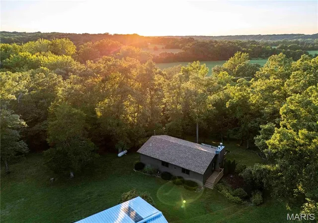 Photo 5 of Sale Pending at 1827 Koenig Rd, Owensville, MO 65066 | MLS# MIS26054915 | Listing updated on 2026-09-03