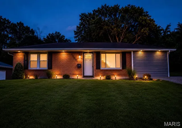 21st image of 10060 Sheldon Dr, St Louis, MO 63137 | MLS# MIS26054918