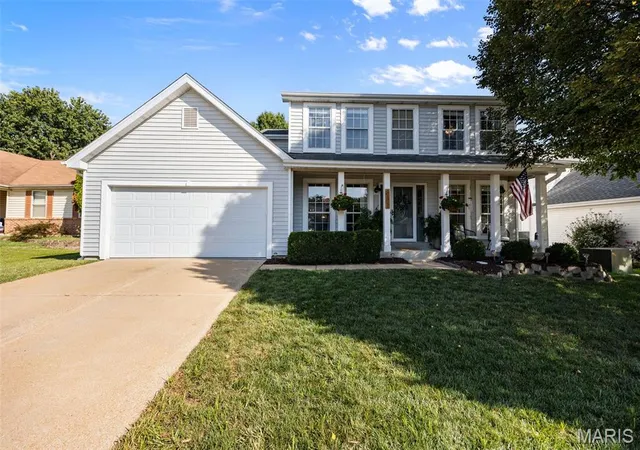 Photo 1 of Sale Pending at 831 Spring Crest Dr, Fenton, MO 63026 | MLS# MIS26054925 | Listing updated on 2026-08-31