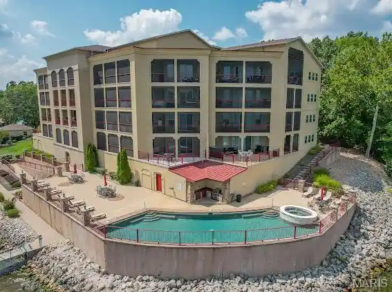 Listing Photo 2 - Condo for sale in 3168 Twin Rivers Pt located at 3168 Twin Rivers Pt, Camdenton, MO 65020 - Unit #1 E