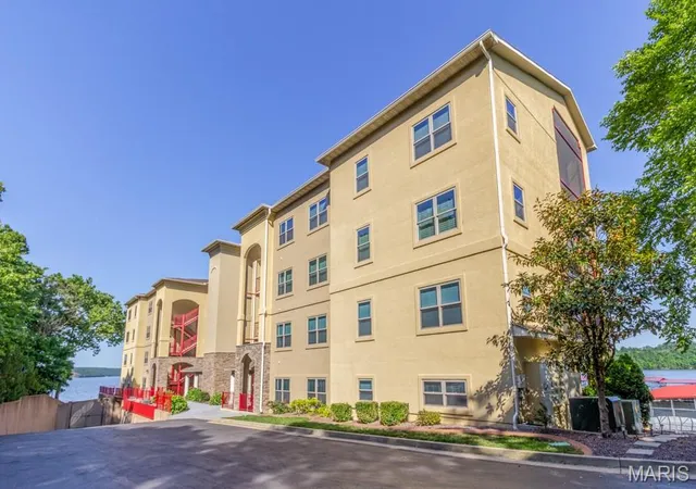 3rd image of 3168 Twin Rivers Pt, Camdenton, MO 65020