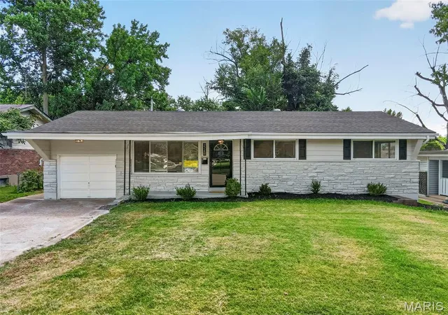 Photo 32 of Single family home for sale at 2246 Berwyn Dr, St Louis, MO 63136 | MLS# MIS26054931 | Listing updated on 2026-09-26