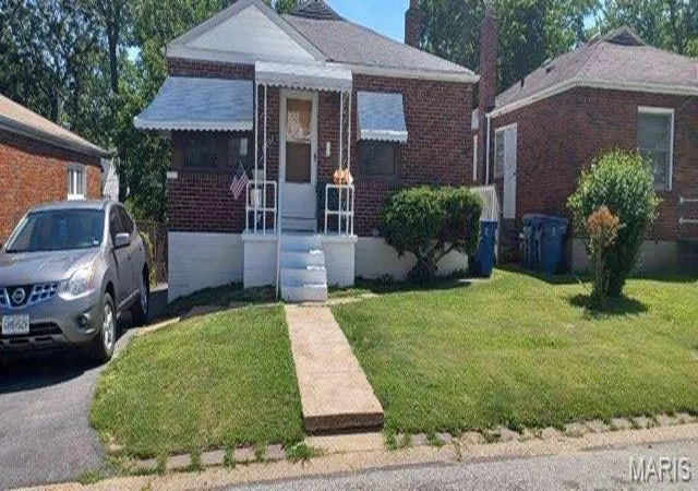 Photo 1 of Single family home for sale at 6607 Barken Ave, St Louis, MO 63121 | MLS# MIS26054934 | Listing updated on 2026-08-26