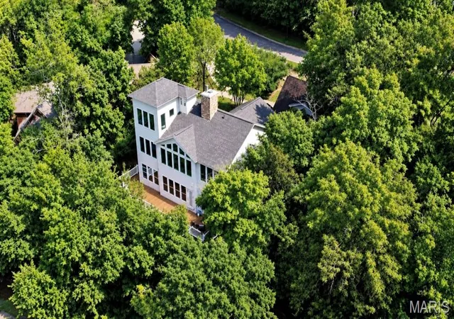 Photo 2 of Sale Pending at 816 W Gray Friar, Marthasville, MO 63357 | MLS# MIS26054938 | Listing updated on 2026-09-25