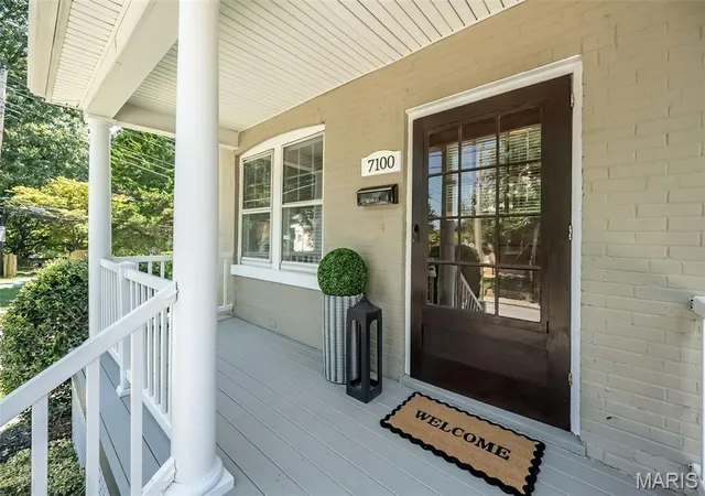 Photo 3 of Single family home for sale at 7100 Ellendale Pl, St Louis, MO 63143 | MLS# MIS26054945 | Listing updated on 2026-09-14