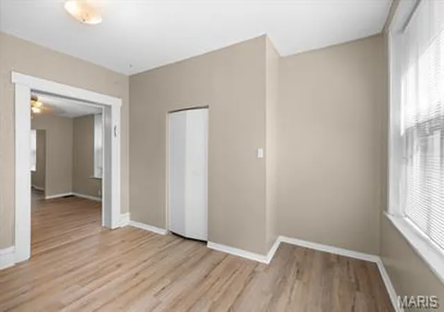 3rd image of 3619-3621 Commonwealth Ave, Maplewood, MO 63143 | MLS# MIS26054948