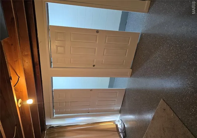 2nd image of 1037 Lafayette Ct, Collinsville, IL 62234