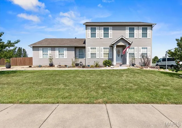 Photo 1 of Single family home for sale at 121 Whisper Creek Dr, Wentzville, MO 63385 | MLS# MIS26054958 | Listing updated on 2026-09-13