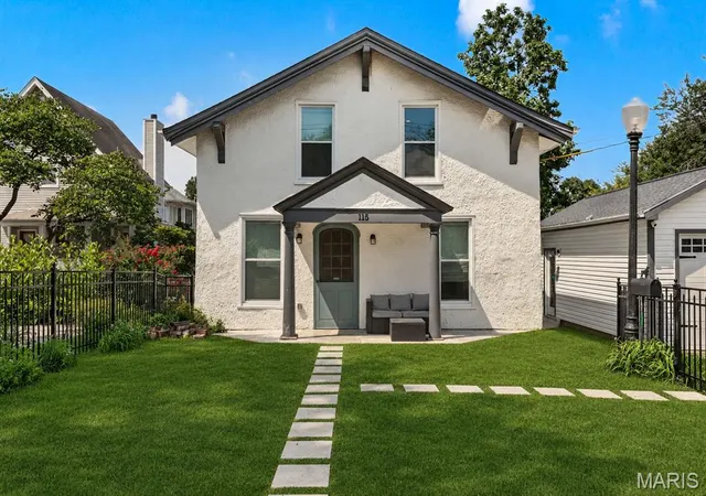 Photo 1 of Sale Pending at 115 N Van Buren Ave, Kirkwood, MO 63122 | MLS# MIS26054959 | Listing updated on 2026-08-31