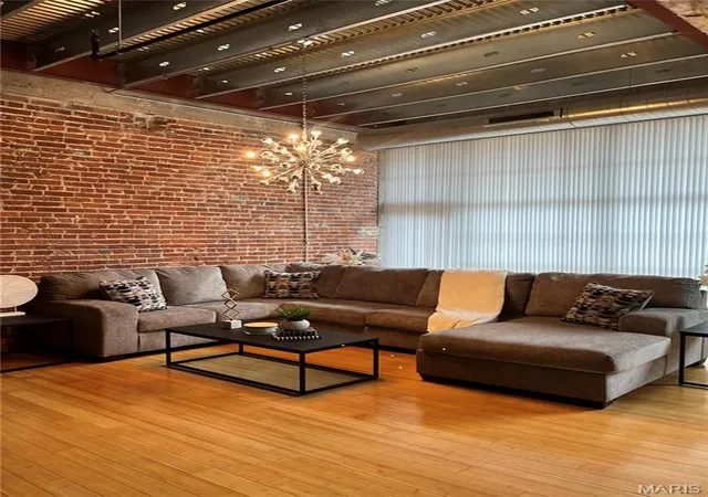 Photo 3 of Condo for sale at 2201 Locust St #201, St Louis, MO 63103 | MLS# MIS26054972 | Listing updated on 2026-08-28