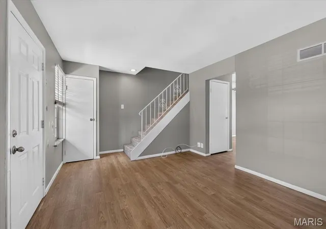 Photo 3 of Condo for sale at 1250 Clarkson Ct, Ellisville, MO 63011 | MLS# MIS26054986 | Listing updated on 2026-09-30