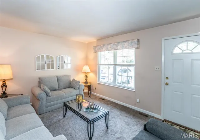 Photo 2 of Sale Pending at 1812 Partridge Dr, Imperial, MO 63052 | MLS# MIS26055002 | Listing updated on 2026-09-14