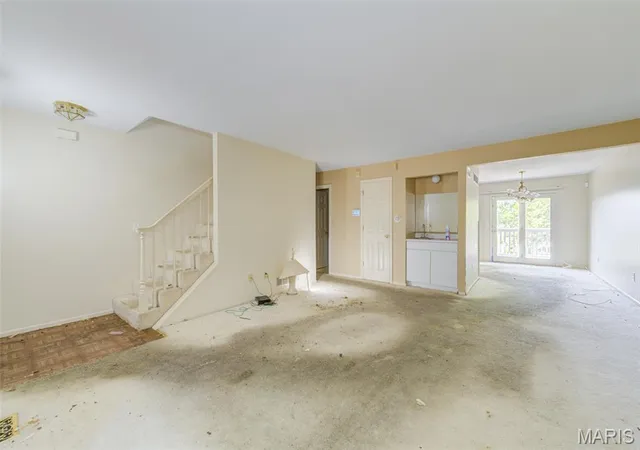 Photo 3 of Townhouse for sale at 4306 Sherman Park Dr #10F, Saint Charles, MO 63303 | MLS# MIS26055019 | Listing updated on 2026-10-06