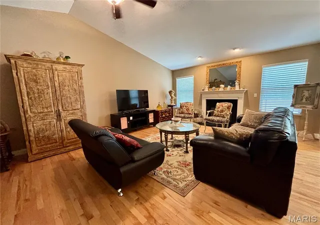 Photo 2 of Single family home for sale at 840 Topaz Ct, Mascoutah, IL 62258 | MLS# MIS26055025 | Listing updated on 2026-09-02