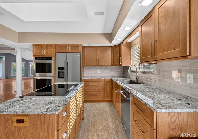 Photo 4 of Single family home for sale at 2310 N Ballas Rd, Saint Louis, MO 63131 | MLS# MIS26055054 | Listing updated on 2026-10-08