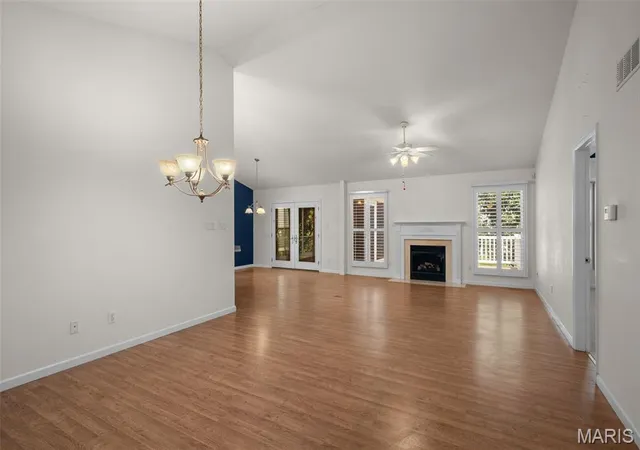 Photo 4 of Sale Pending at 723 River Glen Dr, O'fallon, MO 63368 | MLS# MIS26055056 | Listing updated on 2026-08-30