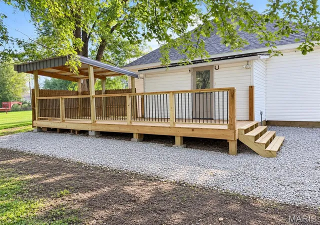Photo 4 of Single family home for sale at 306 Southwest St, Madison, MO 65263 | MLS# MIS26055063 | Listing updated on 2026-10-20