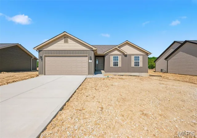 4th image of 1011 Samwise St, Wright City, MO 63390 | MLS# MIS26055066