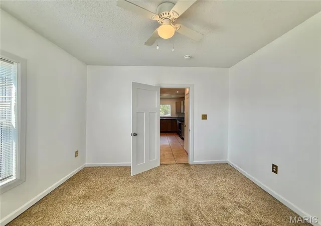 Photo 4 of Single family home for sale at 819 Stewart St, De Soto, MO 63020 | MLS# MIS26055082 | Listing updated on 2026-09-21