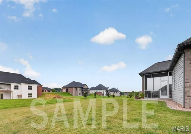 Photo 3 of Single family home for sale at 1362 Walnut Ridge Dr, Columbia, IL 62236 | MLS# MIS26055094 | Listing updated on 2026-08-28