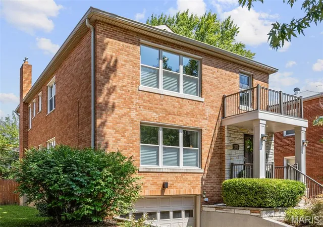 Photo 3 of Single family home for sale at 7225 Amherst Ave, Saint Louis, MO 63130 | MLS# MIS26055103 | Listing updated on 2026-09-14