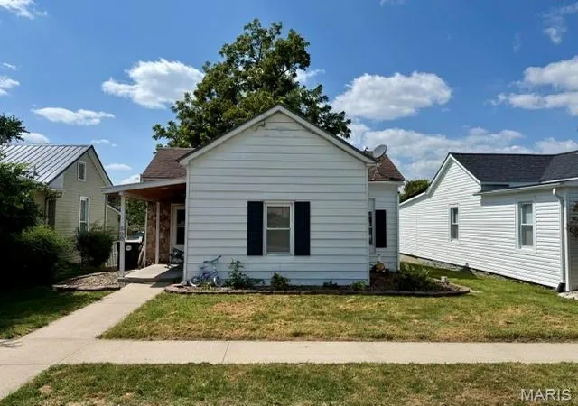 Photo 1 of Single family home for sale at 508 S Bradley St, Palmyra, MO 63461 | MLS# MIS26055114 | Listing updated on 2026-09-01