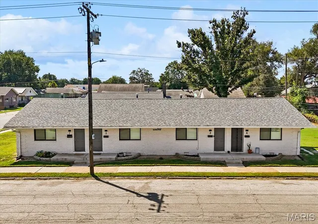 Photo 1 of Multi family home for sale at 1051 Washington Ave, Madison, IL 62060 | MLS# MIS26055121 | Listing updated on 2026-09-04