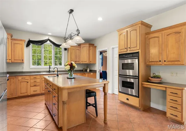 Photo 3 of Single family home for sale at 1690 Hackberry Dr, Union, MO 63084 | MLS# MIS26055123 | Listing updated on 2026-09-20