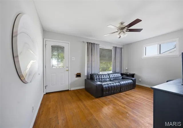 Photo 2 of Sale Pending at 2520 Tamm Ave, St Louis, MO 63139 | MLS# MIS26055135 | Listing updated on 2026-09-01