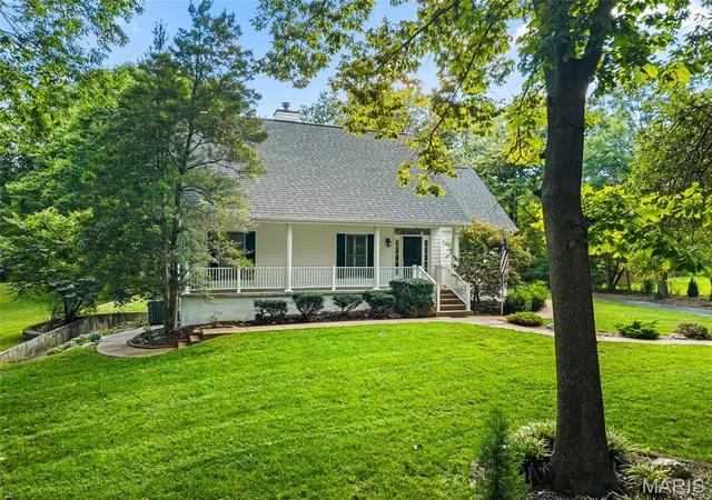 Photo 1 of Sale Pending at 505 Bridle Path Ln, O'fallon, MO 63366 | MLS# MIS26055147 | Listing updated on 2026-09-23