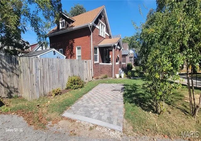 Photo 1 of Single family home for sale at 7383 Hazel Ave, Saint Louis, MO 63143 | MLS# MIS26055177 | Listing updated on 2026-10-05