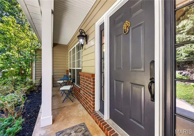 Photo 3 of Single family home for sale at 19334 Ossenfort Ct, Wildwood, MO 63038 | MLS# MIS26055197 | Listing updated on 2026-09-14