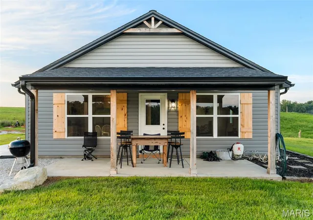4th image of 26301 Maple Dr, Bucklin, MO 64631 | MLS# MIS26055198