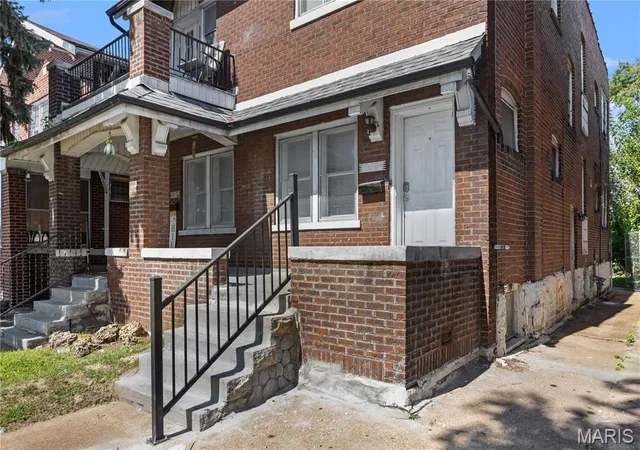 Photo 3 of Multi family home for sale at 4217 S Grand Blvd, St Louis, MO 63111 | MLS# MIS26055205 | Listing updated on 2026-09-30