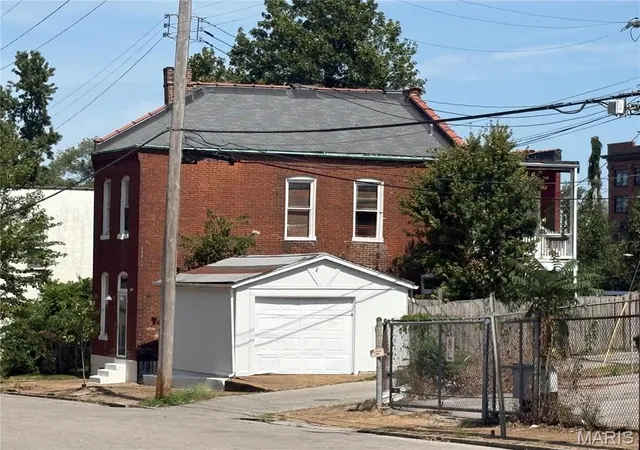 Photo 3 of Single family home for sale at 2642 Ohio Ave, Saint Louis, MO 63118 | MLS# MIS26055211 | Listing updated on 2026-10-06
