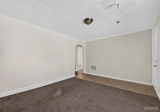 Photo 4 of Single family home for sale at 811 Sparks Ave, East Saint Louis, IL 62206 | MLS# MIS26055215 | Listing updated on 2026-08-31