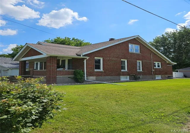 4th image of 907 N Sparta St, Steeleville, IL 62288 | MLS# MIS26055225