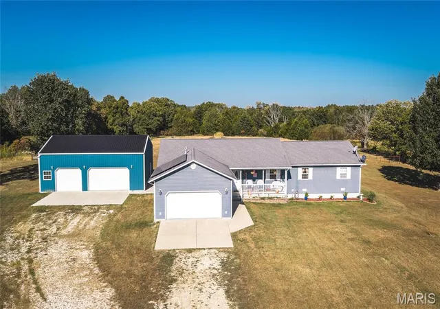 Photo 1 of Single family home for sale at 23923 Rhubarb Ln, Waynesville, MO 65583 | MLS# MIS26055251 | Listing updated on 2026-09-30