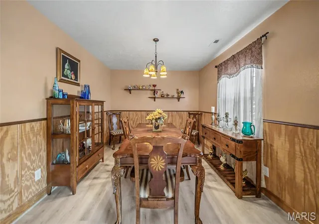 Photo 2 of Single family home for sale at 23923 Rhubarb Ln, Waynesville, MO 65583 | MLS# MIS26055251 | Listing updated on 2026-09-30